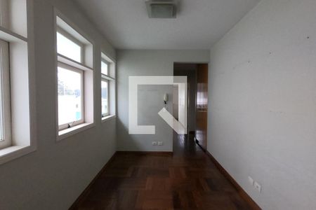 Casa para alugar com 360m², 4 quartos e 4 vagas