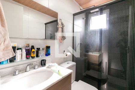 Apartamento à venda com 64m², 2 quartos e 2 vagasBanheiro da Suíte