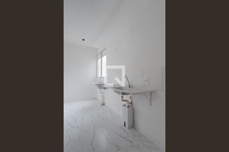 Apartamento à venda com 44m², 2 quartos e 1 vaga Apartamento à venda com 44m², 2 quartos e 1 vagaCozinha e Área de Serviço