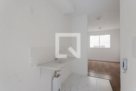 Apartamento à venda com 44m², 2 quartos e 1 vaga Apartamento à venda com 44m², 2 quartos e 1 vagaCozinha e Área de Serviço