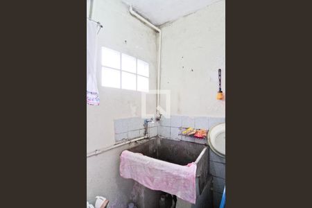 Casa à venda com 180m², 4 quartos e 2 vagasÁrea de Serviço