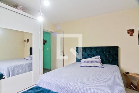 Quarto 1 de casa à venda com 4 quartos, 180m² em Jardim Santa Inês, São Paulo