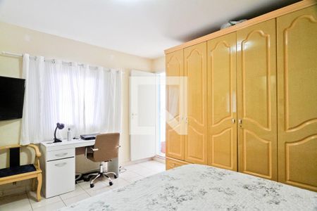 Casa à venda com 180m², 4 quartos e 2 vagasQuarto 3