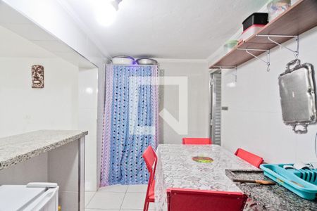 Casa à venda com 180m², 4 quartos e 2 vagasEdícula - cozinha
