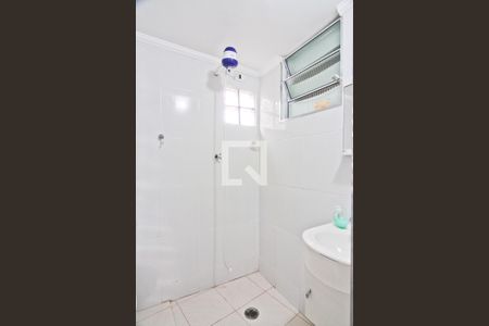 Casa à venda com 180m², 4 quartos e 2 vagasEdícula - banheiro