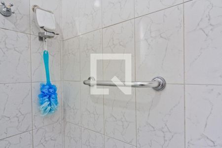Casa à venda com 180m², 4 quartos e 2 vagasBanheiro 1