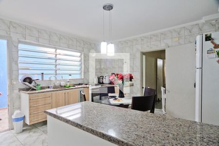 Casa à venda com 180m², 4 quartos e 2 vagasCozinha