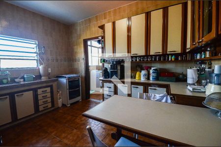 Apartamento à venda com 180m², 4 quartos e 3 vagasCozinha