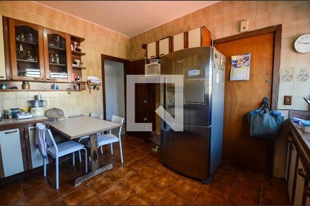 Apartamento à venda com 180m², 4 quartos e 3 vagasCozinha