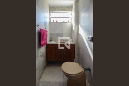 Apartamento à venda com 180m², 4 quartos e 3 vagasLavabo