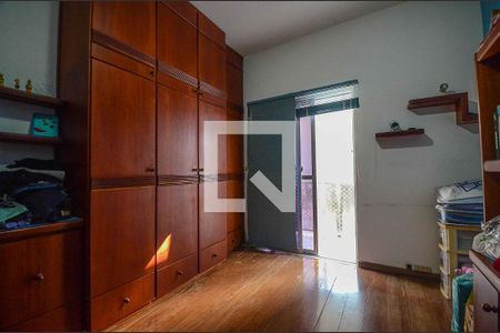 Apartamento à venda com 180m², 4 quartos e 3 vagasQuarto 2