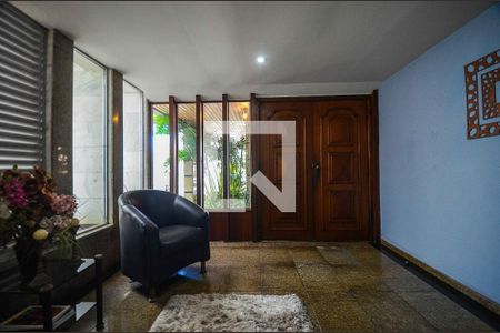 Apartamento à venda com 180m², 4 quartos e 3 vagasHall de Entrada