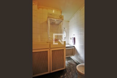 Casa à venda com 650m², 6 quartos e sem vagaBanheiro da Suíte 4