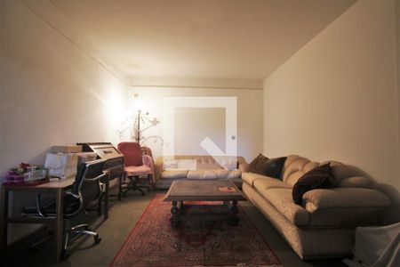 Casa à venda com 650m², 6 quartos e sem vagaSala