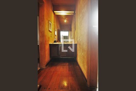 Casa à venda com 650m², 6 quartos e sem vagaBanheiro da Suíte 1