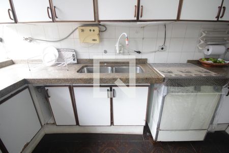 Casa à venda com 650m², 6 quartos e sem vagaPia