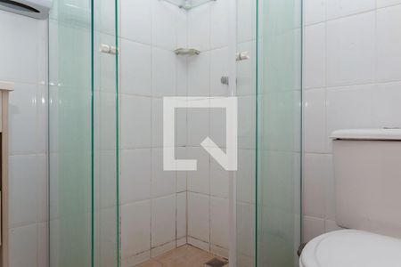 Banheiro Social de apartamento para alugar com 2 quartos, 60m² em Jardim Holanda, Uberlândia