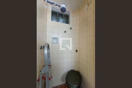 Apartamento para alugar com 74m², 2 quartos e 1 vagaBanheiro de serviço