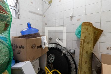 Casa à venda com 69m², 2 quartos e 1 vagaBanheiro de Serviço