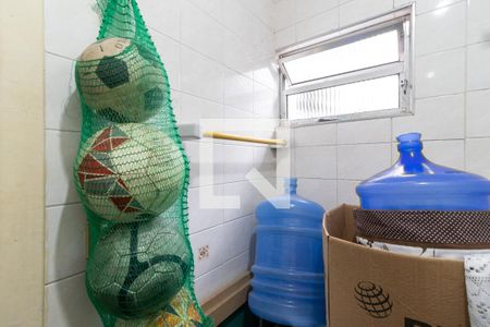 Casa à venda com 69m², 2 quartos e 1 vagaBanheiro de Serviço