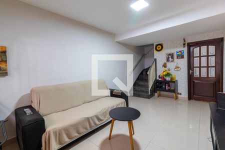 Sala de Estar de casa à venda com 2 quartos, 69m² em Jardim Carlu, São Paulo