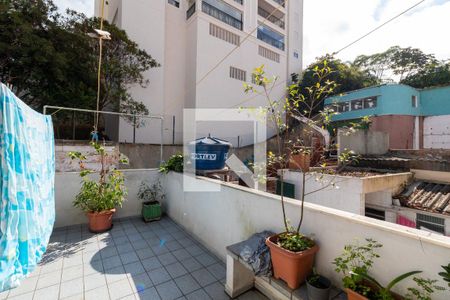 Casa à venda com 69m², 2 quartos e 1 vagaQuintal Superior