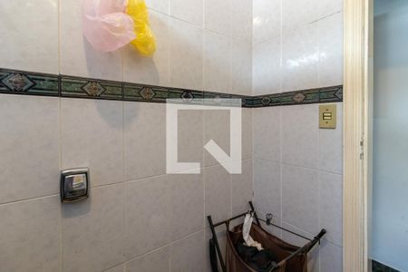 Casa à venda com 69m², 2 quartos e 1 vagaBanheiro