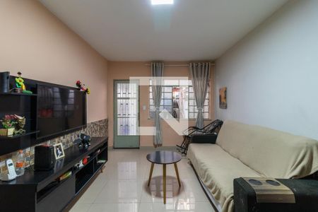 Sala de Estar de casa à venda com 2 quartos, 69m² em Jardim Carlu, São Paulo