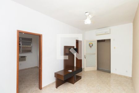 Sala de casa para alugar com 2 quartos, 51m² em Oswaldo Cruz, Rio de Janeiro
