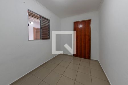 Quarto 2 de casa para alugar com 2 quartos, 100m² em Vila Nova Savoia, São Paulo