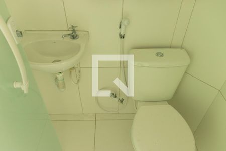 Lavabo de casa de condomínio para alugar com 2 quartos, 68m² em Banco de Areia, Mesquita