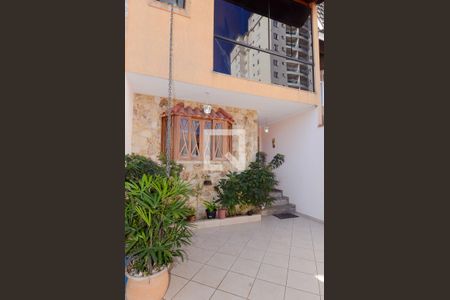 Casa à venda com 205m², 4 quartos e 3 vagasGaragem