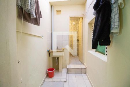 Lavanderia  de casa de condomínio para alugar com 2 quartos, 70m² em Vila Monumento, São Paulo