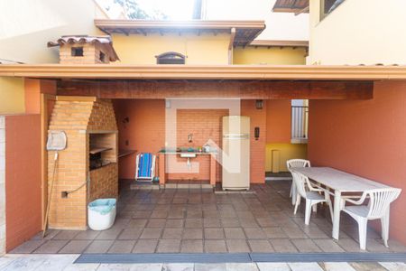 Casa à venda com 503m², 4 quartos e 4 vagas Casa à venda com 503m², 4 quartos e 4 vagasÁrea da Churrasqueira