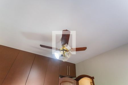 Casa à venda com 503m², 4 quartos e 4 vagas Casa à venda com 503m², 4 quartos e 4 vagasQuarto 2