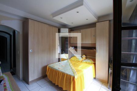 Casa à venda com 100m², 3 quartos e 2 vagasQuarto Suíte