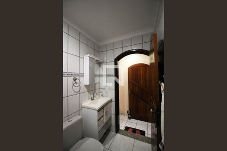 Casa à venda com 100m², 3 quartos e 2 vagasBanheiro da Suíte