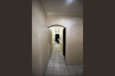 Casa à venda com 100m², 3 quartos e 2 vagasCorredor