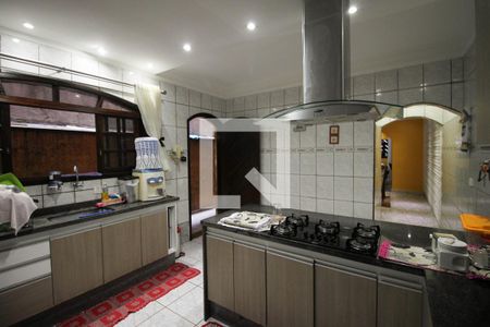 Casa à venda com 100m², 3 quartos e 2 vagasCozinha