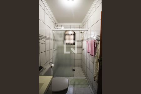 Casa à venda com 100m², 3 quartos e 2 vagasBanheiro da Suíte 3