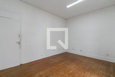 Casa para alugar com 750m², 6 quartos e 8 vagasDormitório 6