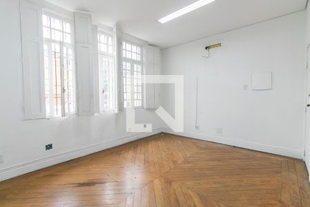 Casa para alugar com 750m², 6 quartos e 8 vagasDormitório 1