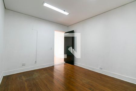 Casa para alugar com 750m², 6 quartos e 8 vagasDormitório 3