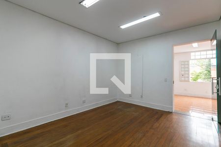 Casa para alugar com 750m², 6 quartos e 8 vagasDormitório 3