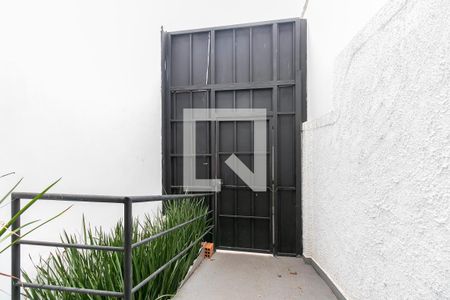 Casa para alugar com 750m², 6 quartos e 8 vagasEntrada