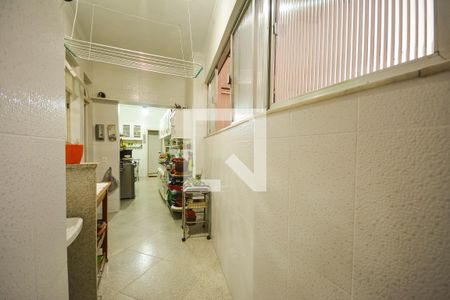 Apartamento à venda com 260m², 4 quartos e 1 vagaÁrea de Serviço