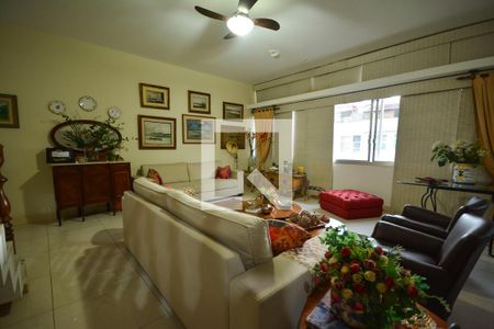 Sala 1 de apartamento à venda com 4 quartos, 260m² em Laranjeiras, Rio de Janeiro