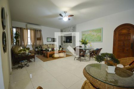 Sala 3 de apartamento à venda com 4 quartos, 260m² em Laranjeiras, Rio de Janeiro