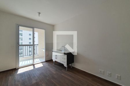 Sala/cozinha de apartamento para alugar com 2 quartos, 40m² em Vila Moinho Velho, São Paulo