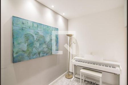 Apartamento à venda com 134m², 3 quartos e 2 vagasEscritório